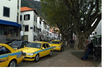 Olim &amp; Castro, Táxis LDA